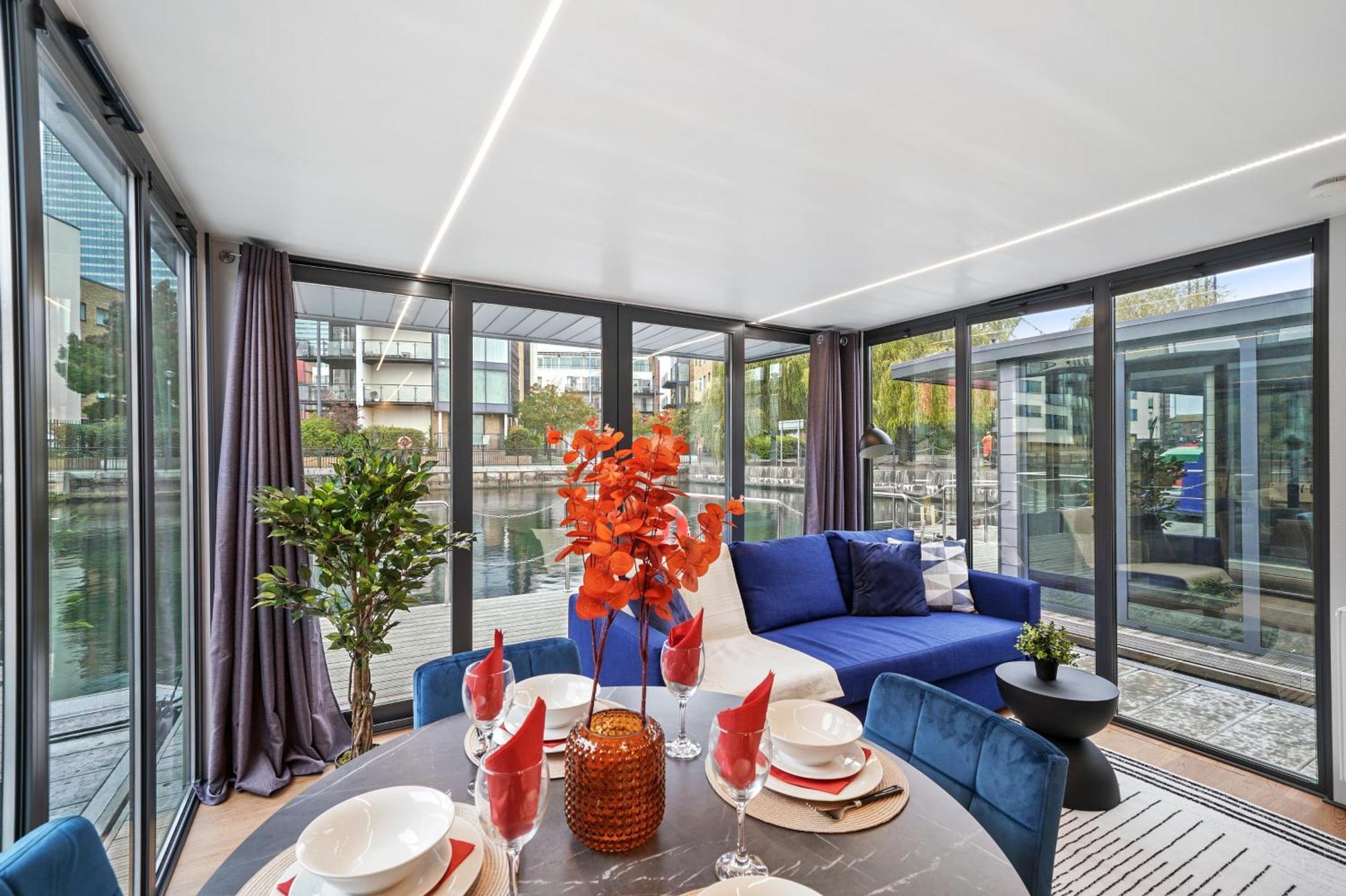 Unique Water Lodge In London - Sleeps 6 Eksteriør bilde