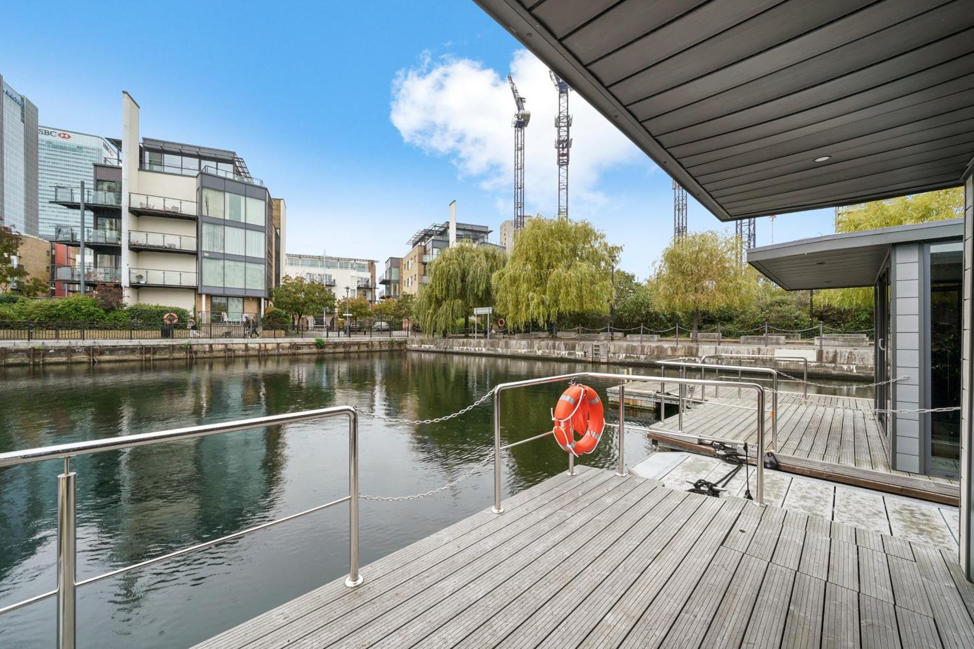 Unique Water Lodge In London - Sleeps 6 Eksteriør bilde